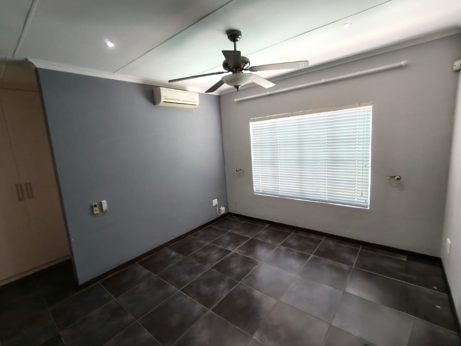 3 Bedroom Property for Sale in Waterkloof East North West